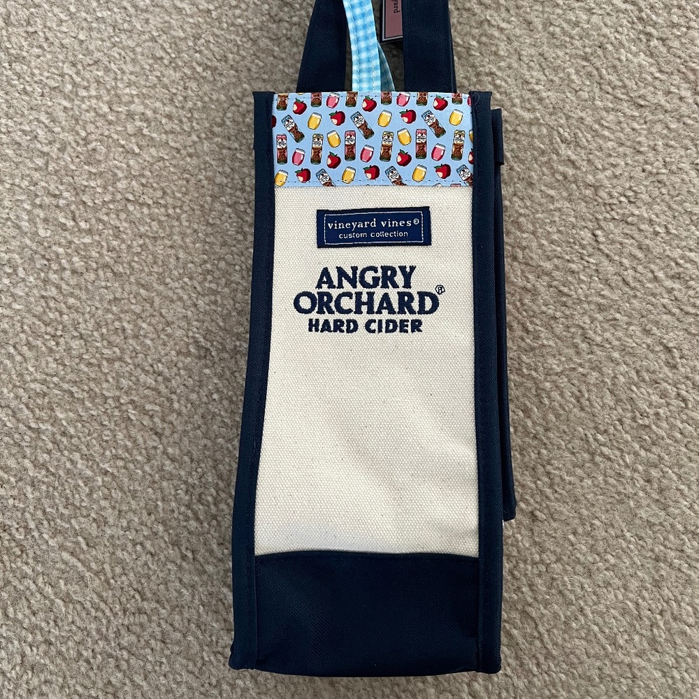 NEW NWT Vineyard Vines Canvas Wine Tote Angry Orchard